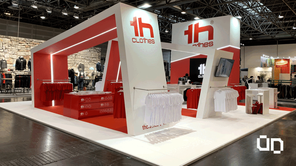 Stand para feira da TH Clothes desenvolvido pela UNDONE